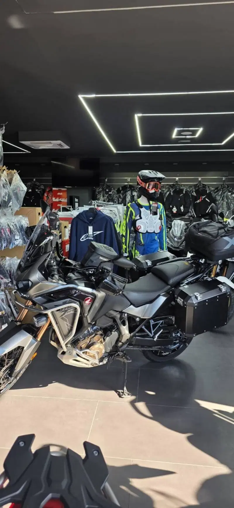 Honda Africa Twin CRF 1100L Adventure Sports DCT Travel Edition (2022 - 23) (6)