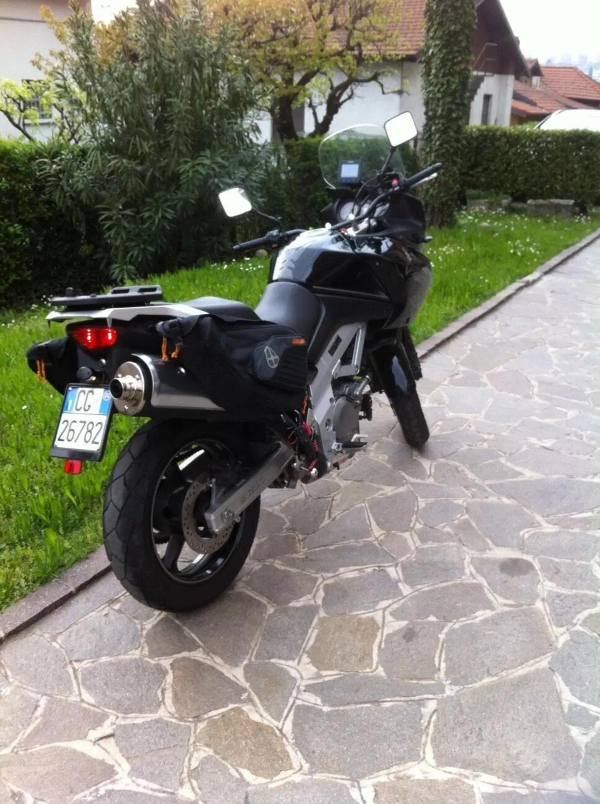 Suzuki V-Strom 650DL (2004 - 06) (3)