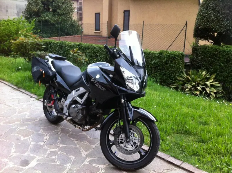 Suzuki V-Strom 650DL (2004 - 06) (4)