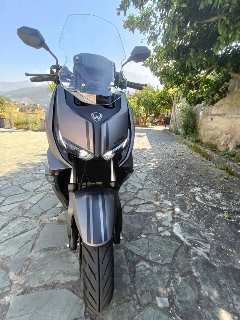 Wottan Motor GT2 125 (2025 - 26) (3)