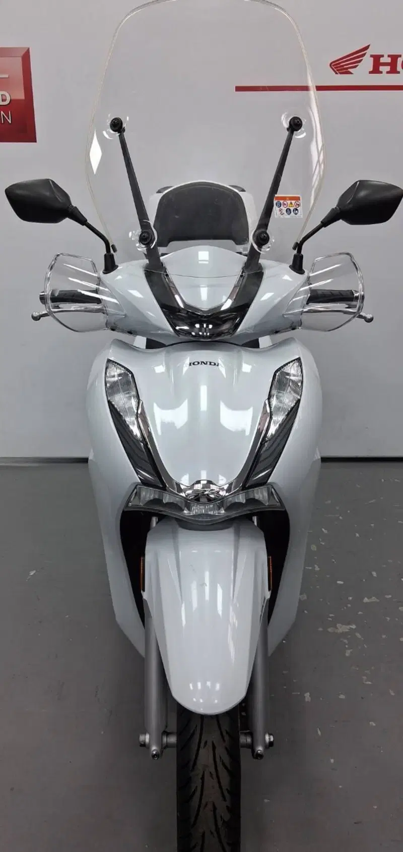 Honda SH 350 (2021 - 24) (2)