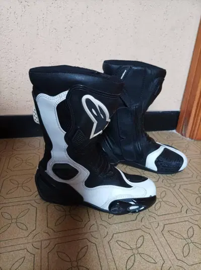 Stivali da moto donna numero 37 Alpinestars