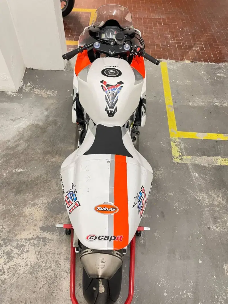 Honda CBR 600 RR (2003 - 04) (6)