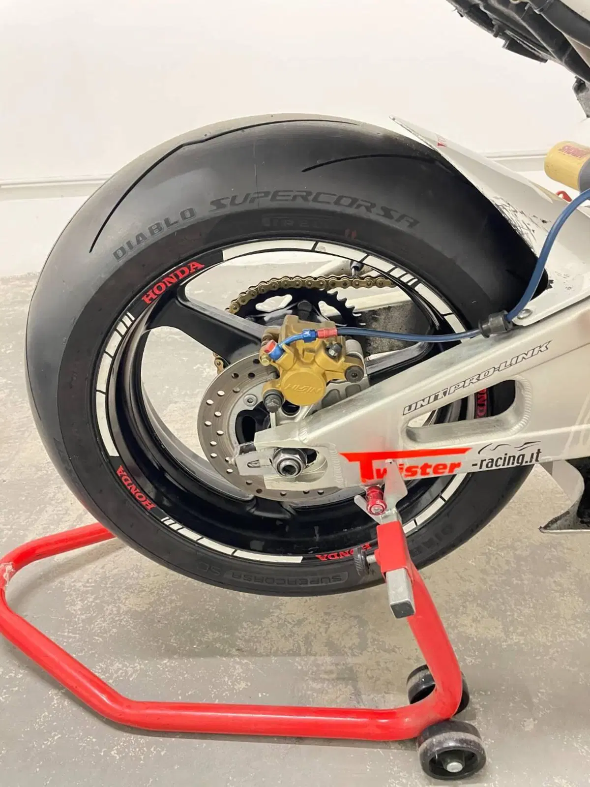 Honda CBR 600 RR (2003 - 04) (7)