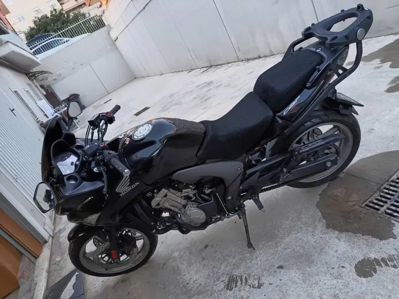 Honda CBF 600 S (2007 - 12) (4)