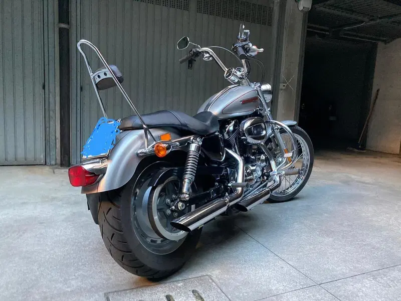 Harley-Davidson 1200 Custom (2007 - 13) - XL 1200C
