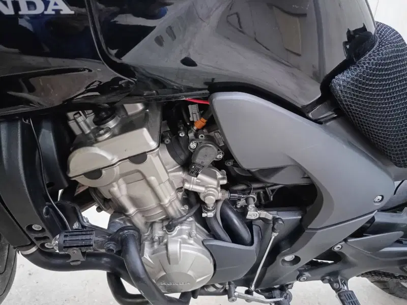 Honda CBF 600 S (2007 - 12) (7)