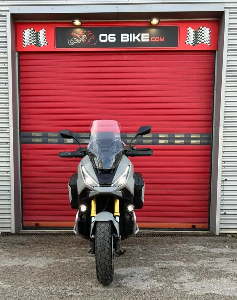 Honda X-ADV 750 Travel (2025 - 26) (4)