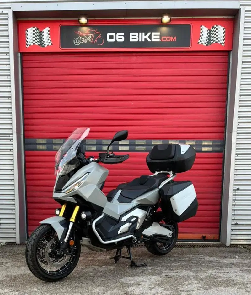 Honda X-ADV 750 Travel (2025 - 26) (3)