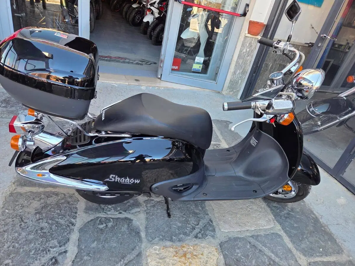 Honda Shadow 50 (3)