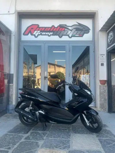 Honda PCX 125 (2009 - 13) usata