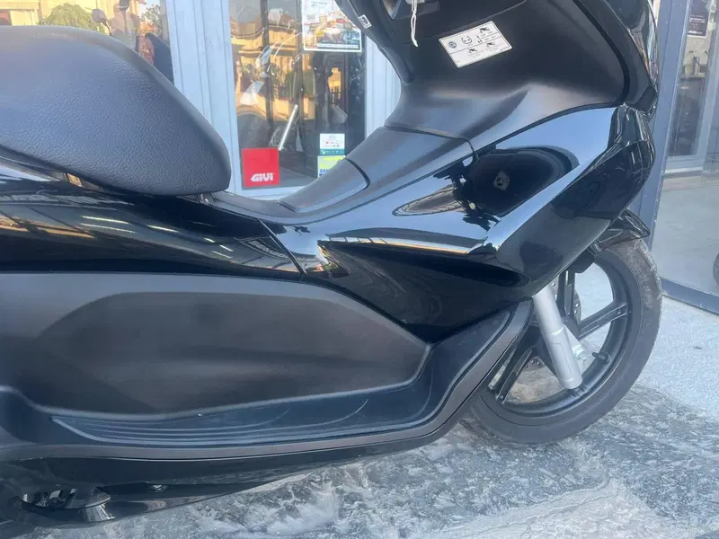 Honda PCX 125 (2009 - 13) (9)