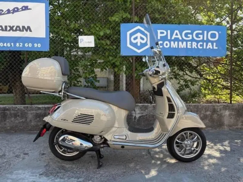 Vespa GTS 300 (2023 - 24) (3)