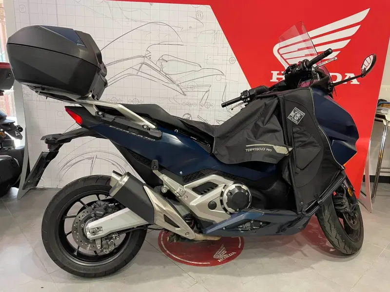 Honda Forza 750 DCT (2021 - 24) (5)