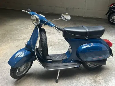 Vespa primavera ET3  125 d'epoca