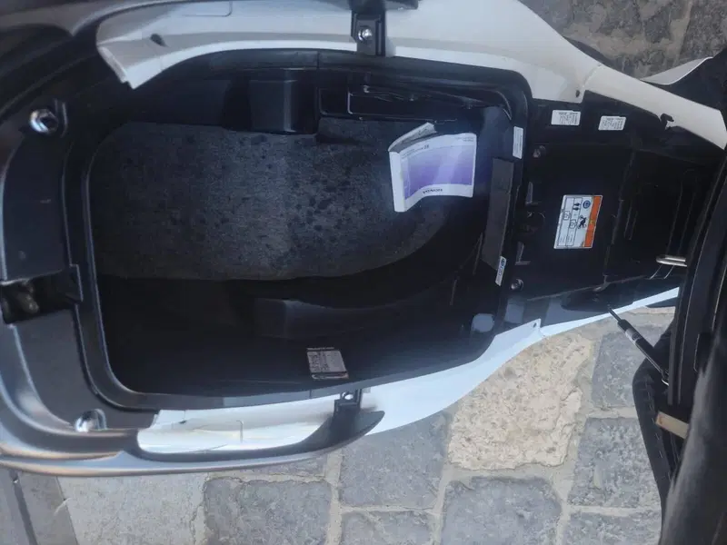 Honda SW-T 400 (2009 - 16) (11)