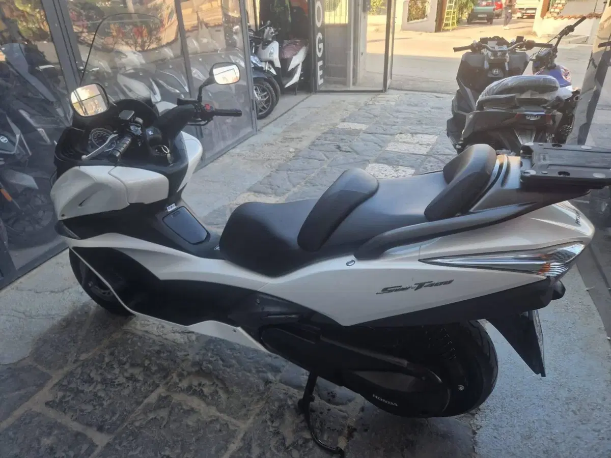 Honda SW-T 400 (2009 - 16) (3)