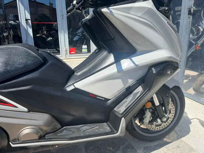 Kymco AK 550 ETS (2021 - 26) (5)