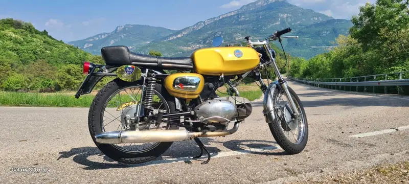 Benelli 250 ss  (4)