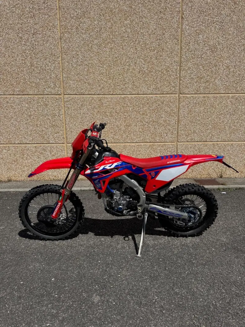 Honda CRF 250RX Enduro Special (2024) (3)