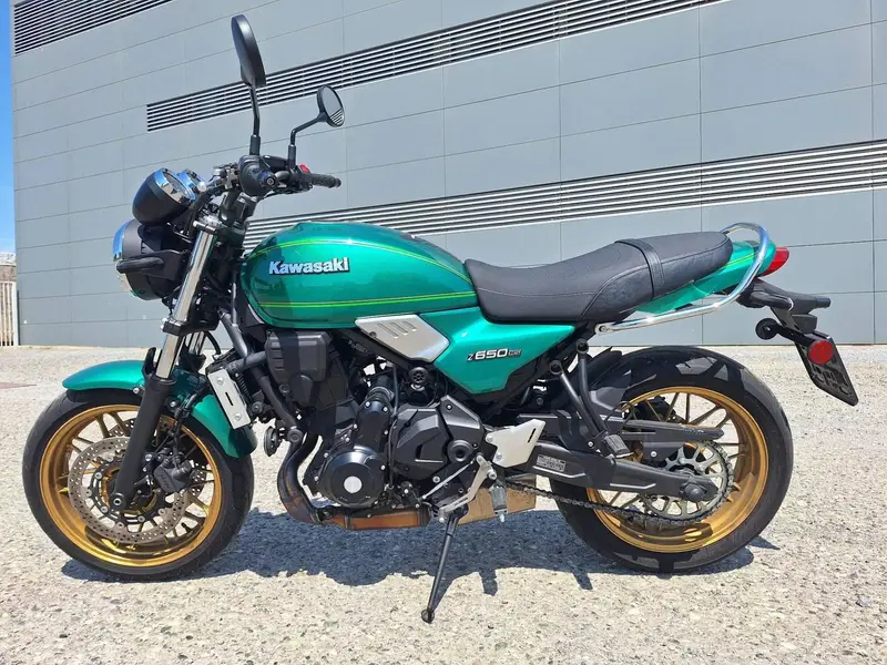 Kawasaki Z 650 RS (2022 - 24) (9)
