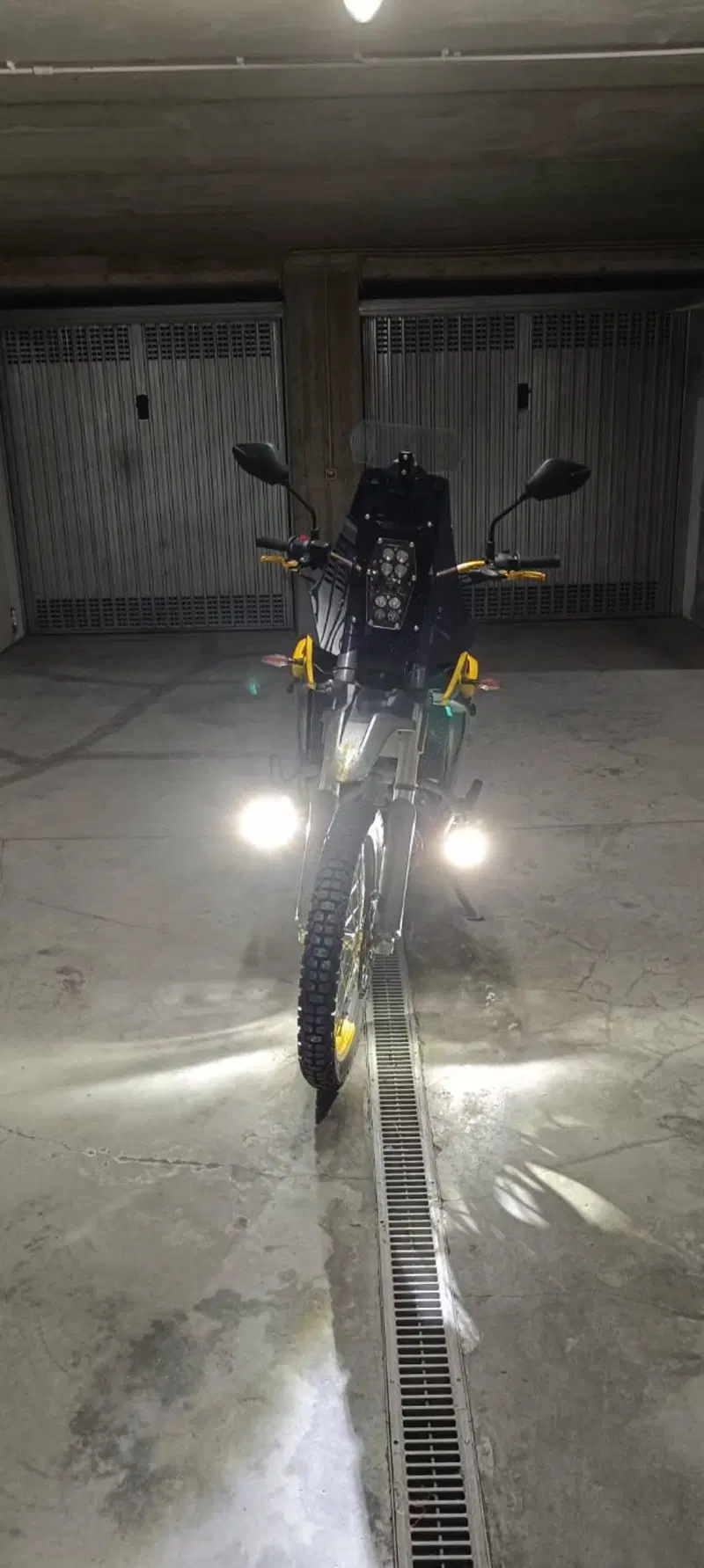 Voge 300 GY Rally (2022) (6)