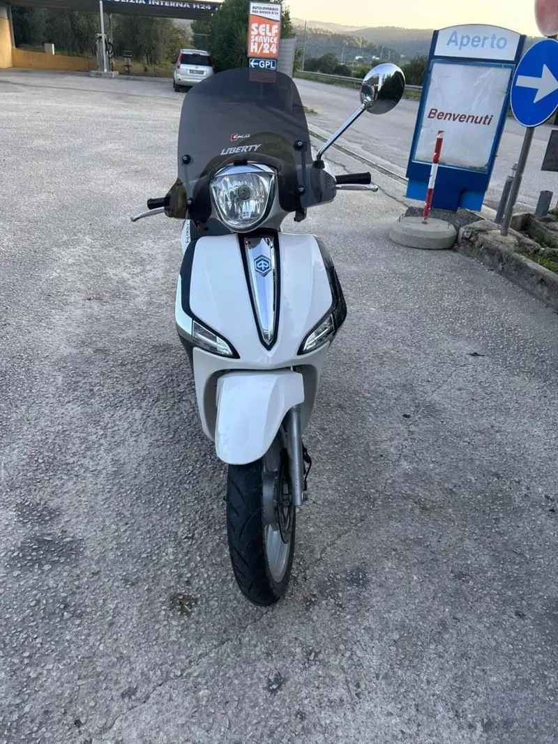Piaggio Liberty 50 (2018 - 20) (4)
