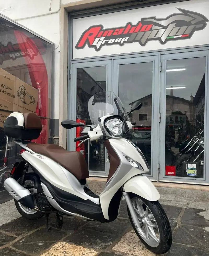 Piaggio Medley 150 ABS (2016 - 19) (2)