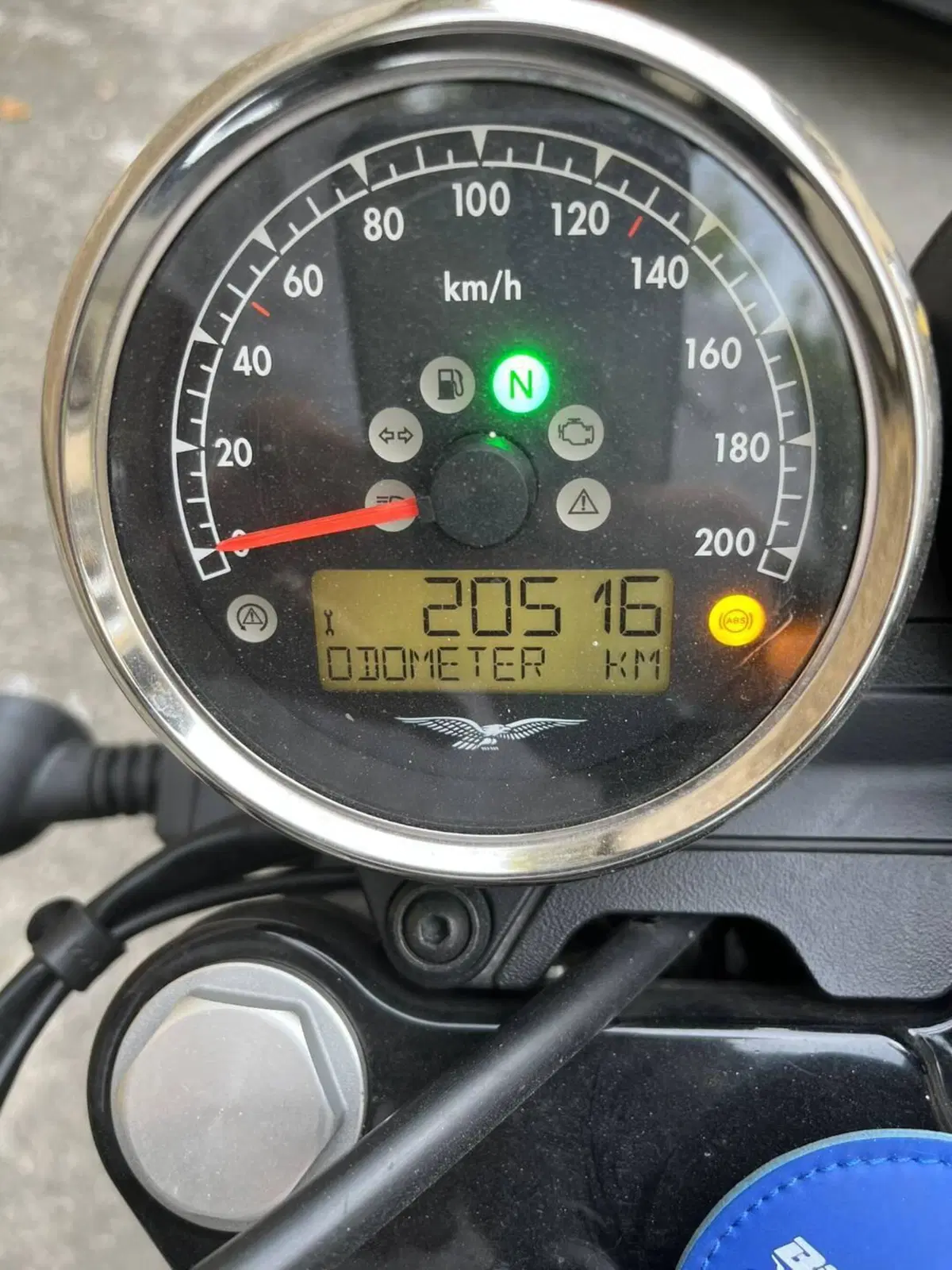 Moto Guzzi V7 III Milano (2018 - 20) (3)