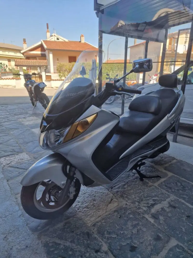 Suzuki Burgman AN 400 (2001 - 02) (5)