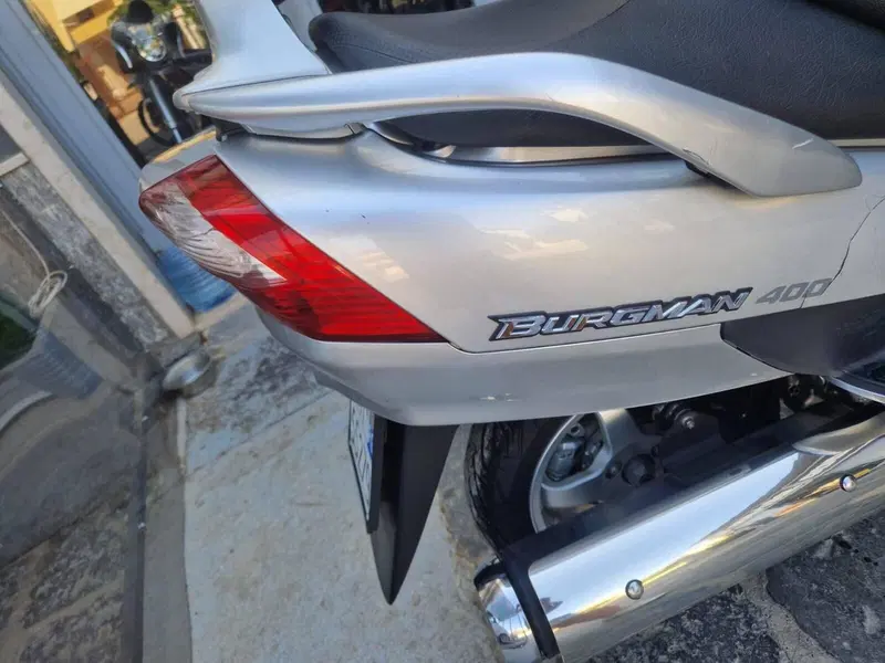 Suzuki Burgman AN 400 (2001 - 02) (13)