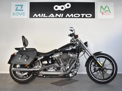 Harley-Davidson 1690 Breakout (2013 - 17) - FXSB usata