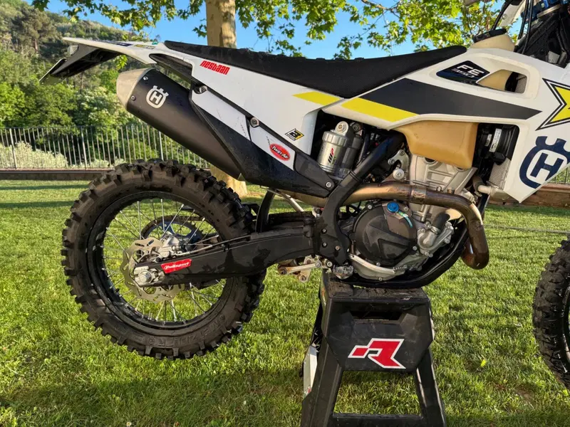 Husqvarna FE 350 Rockstar Edition (2021) (7)