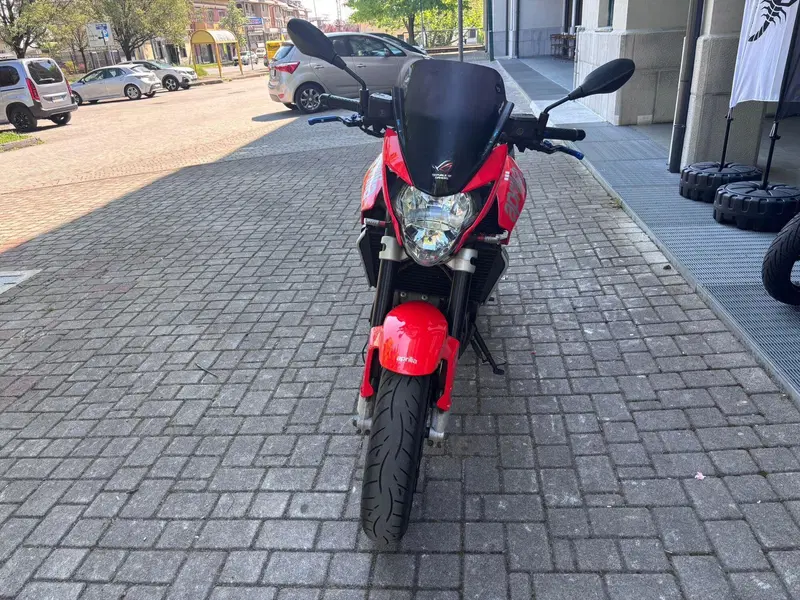 Aprilia Shiver 750 ABS (2010 - 17) (4)