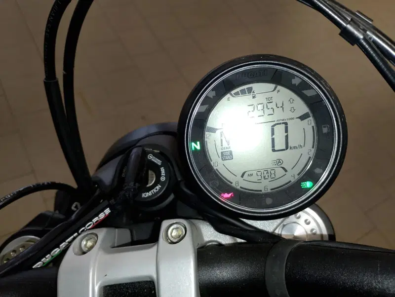 Ducati Scrambler 800 Icon Dark (2021 - 22) (5)
