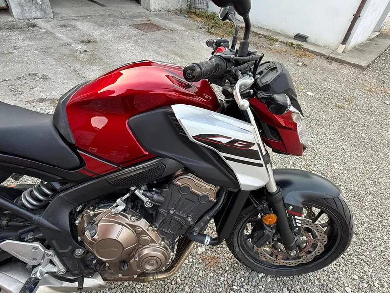 Honda CB 650 F (2017 - 18) (5)
