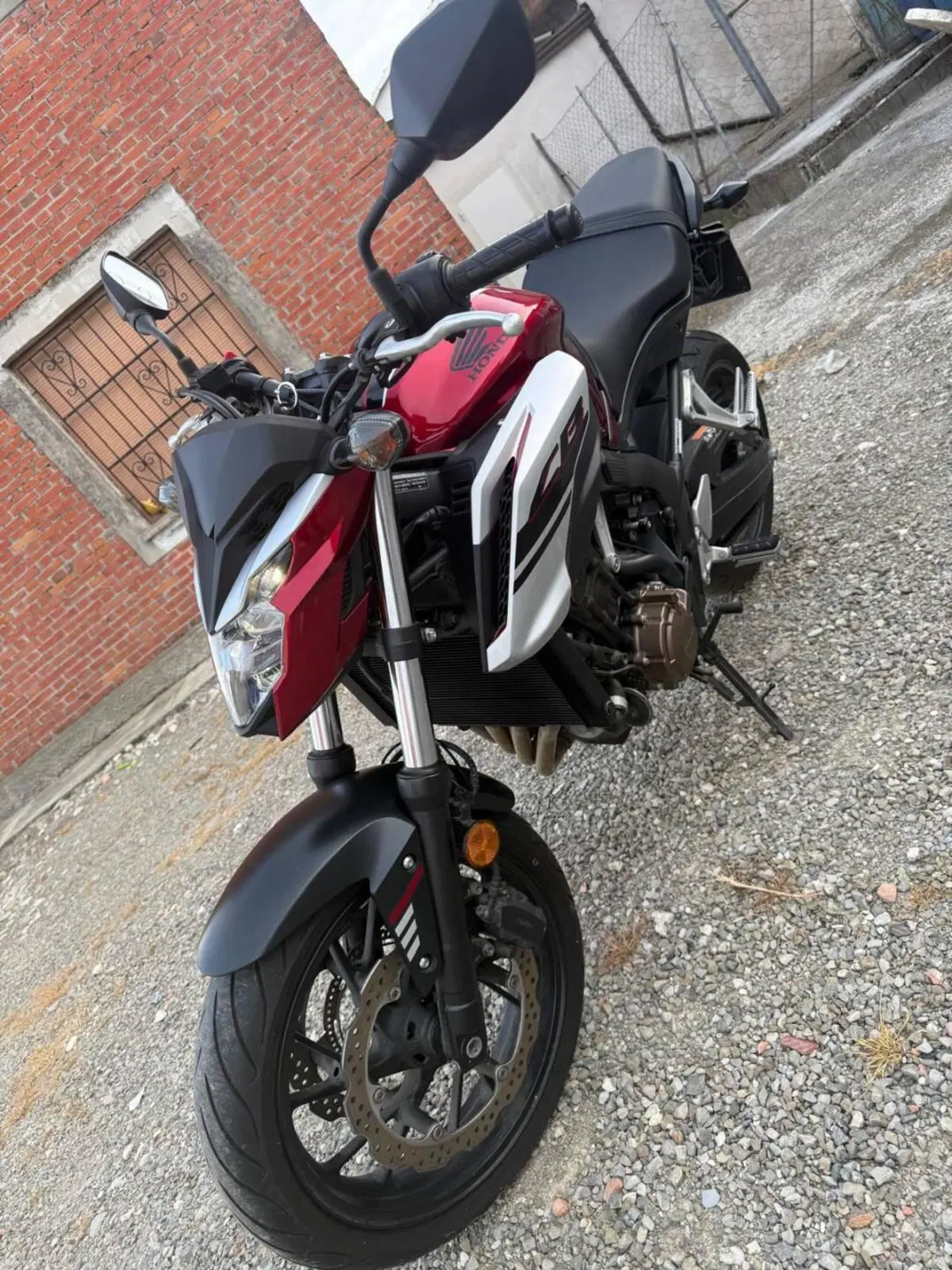 Honda CB 650 F (2017 - 18) (8)