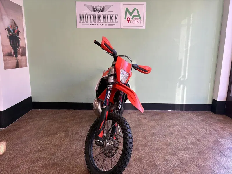 KTM 250 EXC TPI (2019) (2)