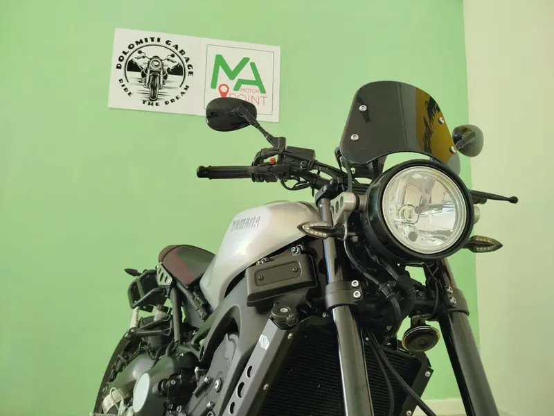 Yamaha XSR 900 ABS (2016 - 20) (4)
