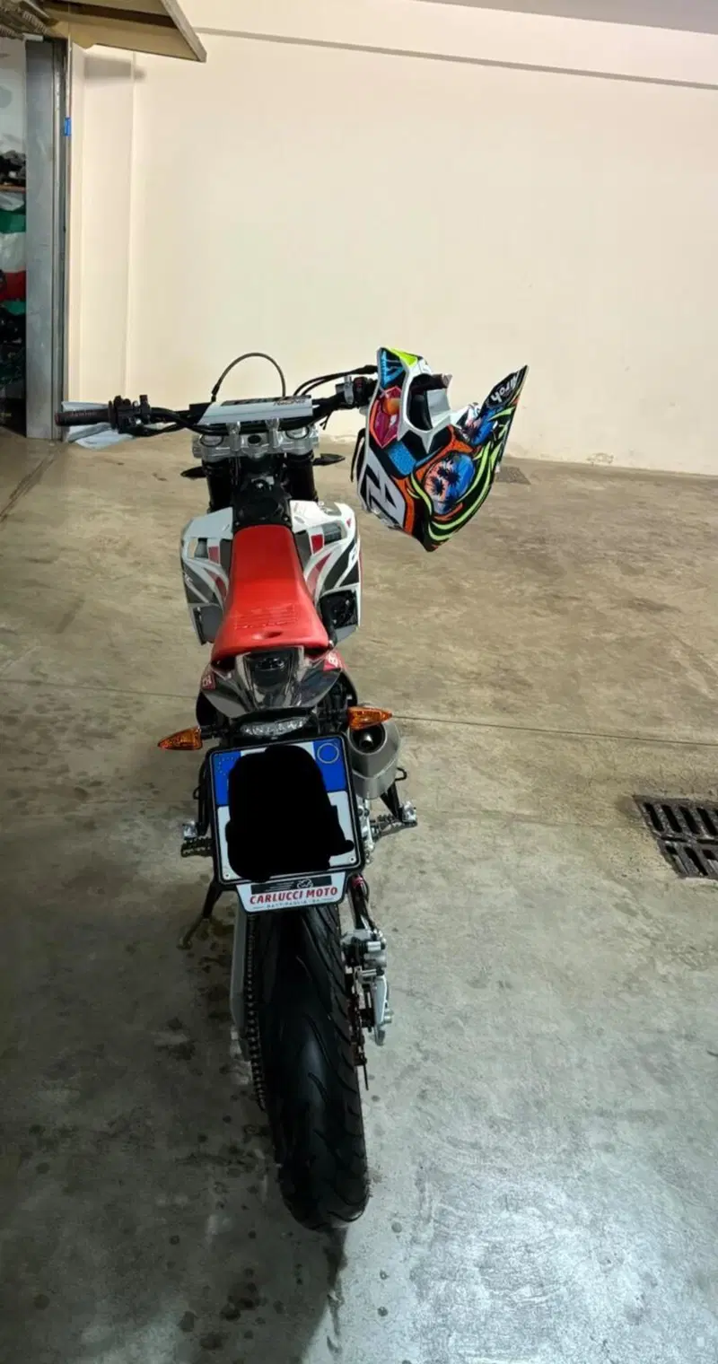 Fantic Motor XMF 125 Motard Performance 4t (2021 - 22) (4)