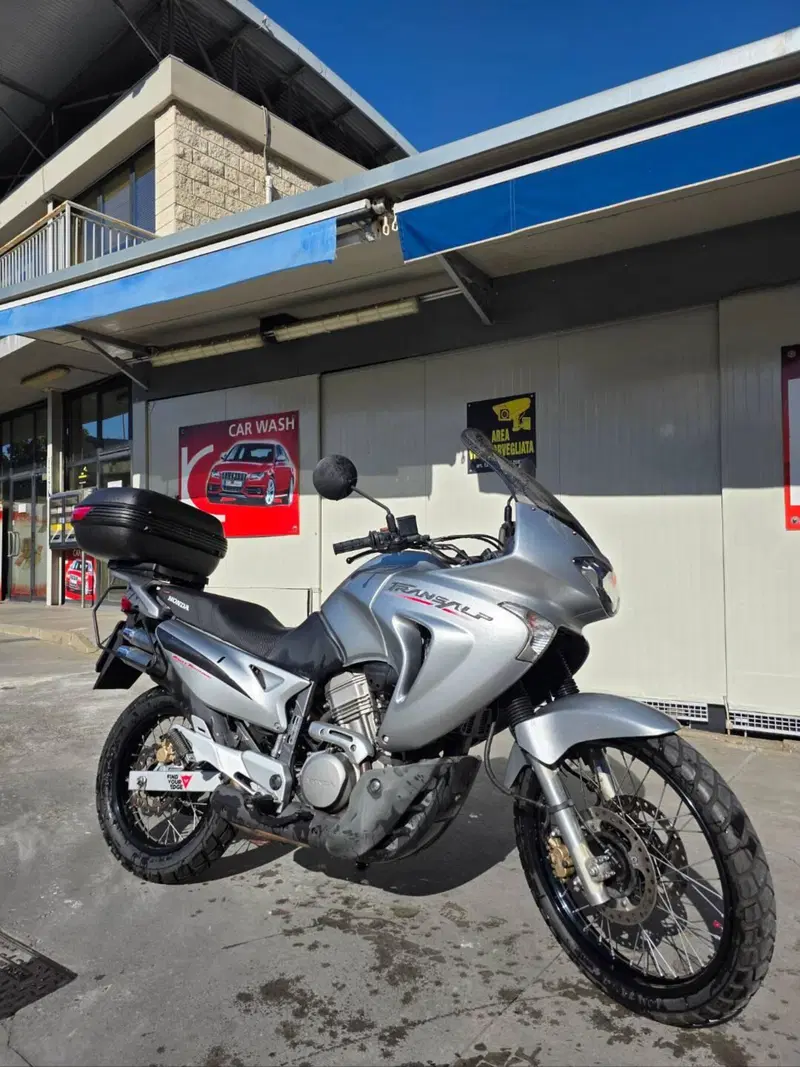 Honda Transalp XL 650V (2005 - 06) (2)