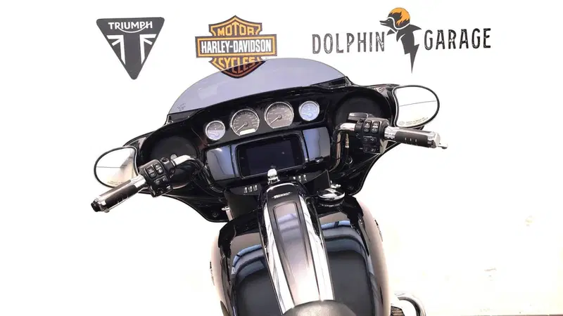 Harley-Davidson Street Glide Special (2021 - 23) (13)