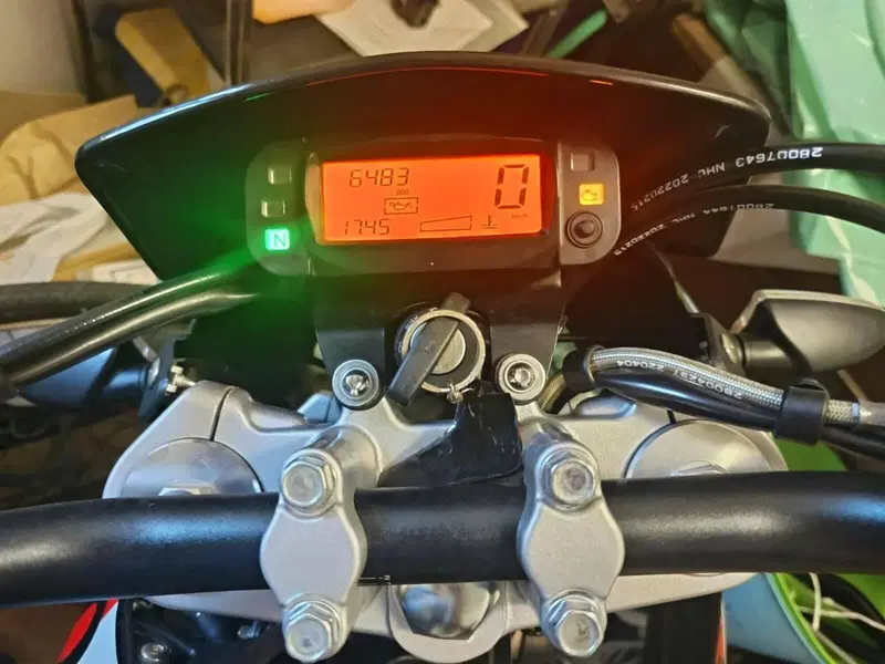 Aprilia SX 125 (2021 - 24) (8)