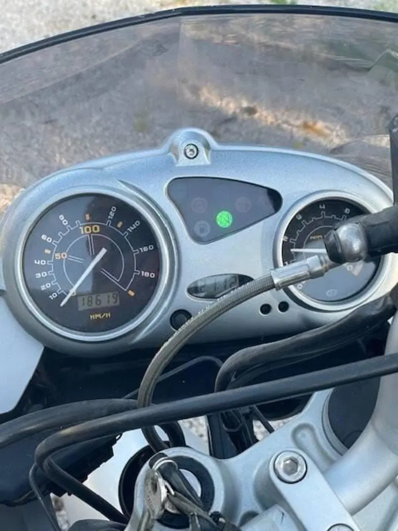 Bmw F 650 CS Scarver (2001 - 06) (5)