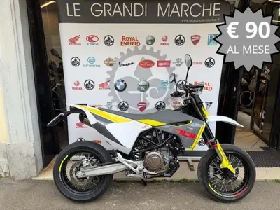 Husqvarna 701 Supermoto (2022) usata