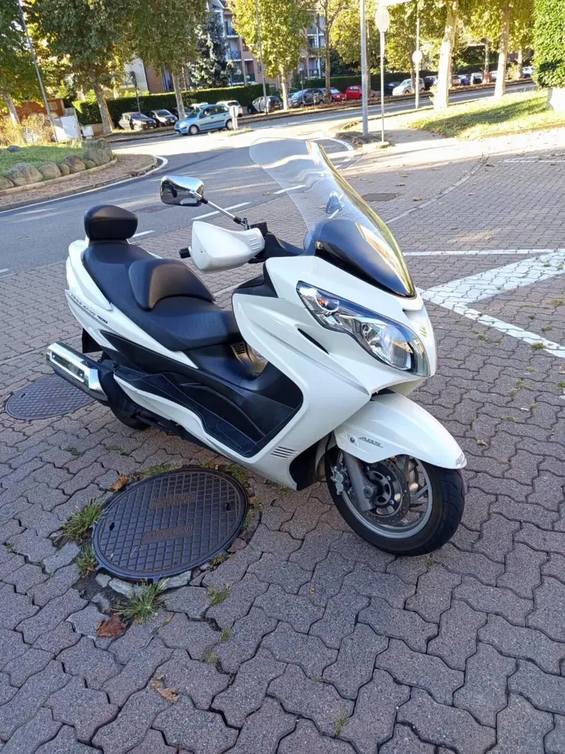 Suzuki Burgman AN 400 ABS (2010 - 13) (2)
