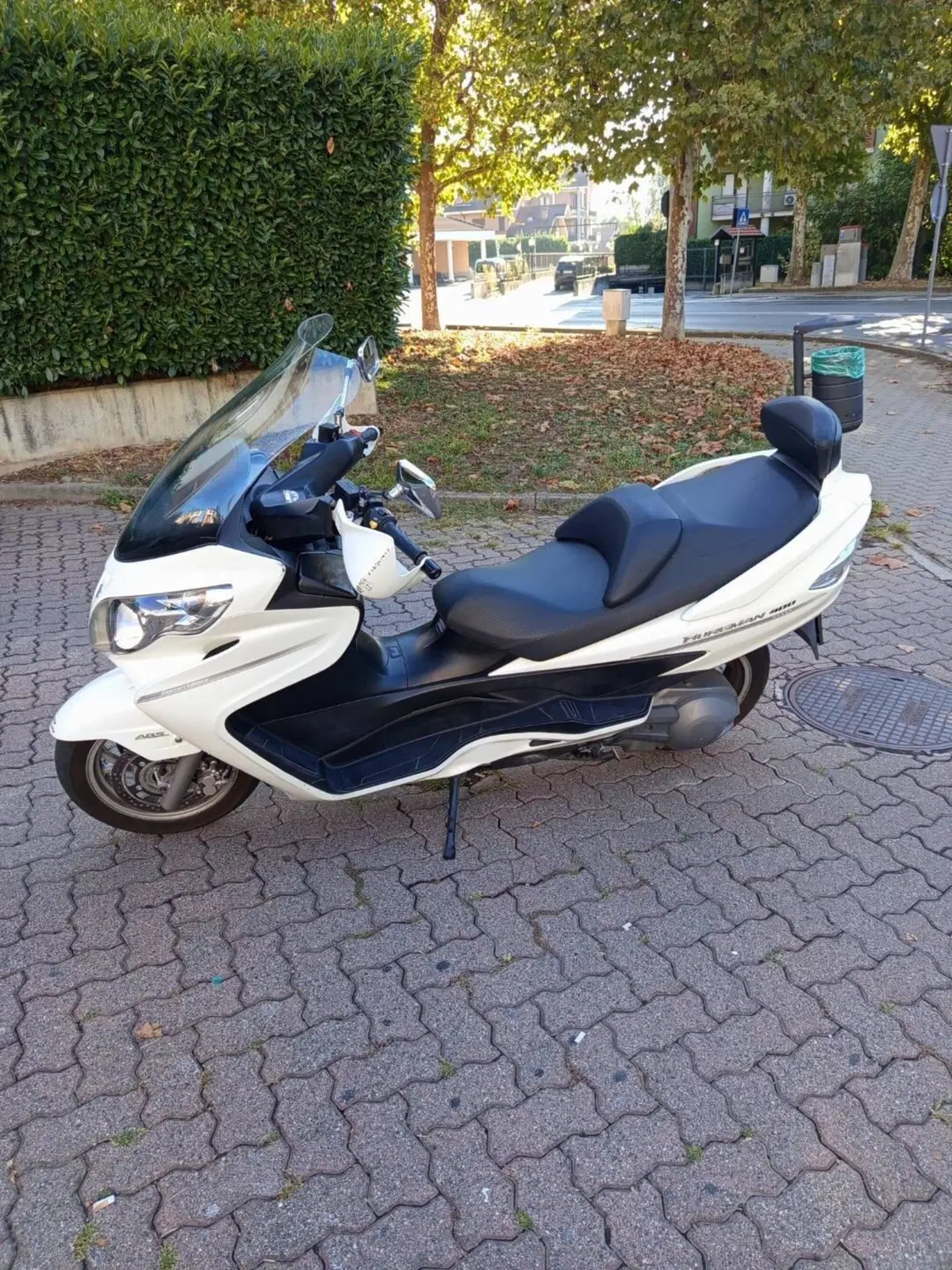 Suzuki Burgman AN 400 ABS (2010 - 13) (3)