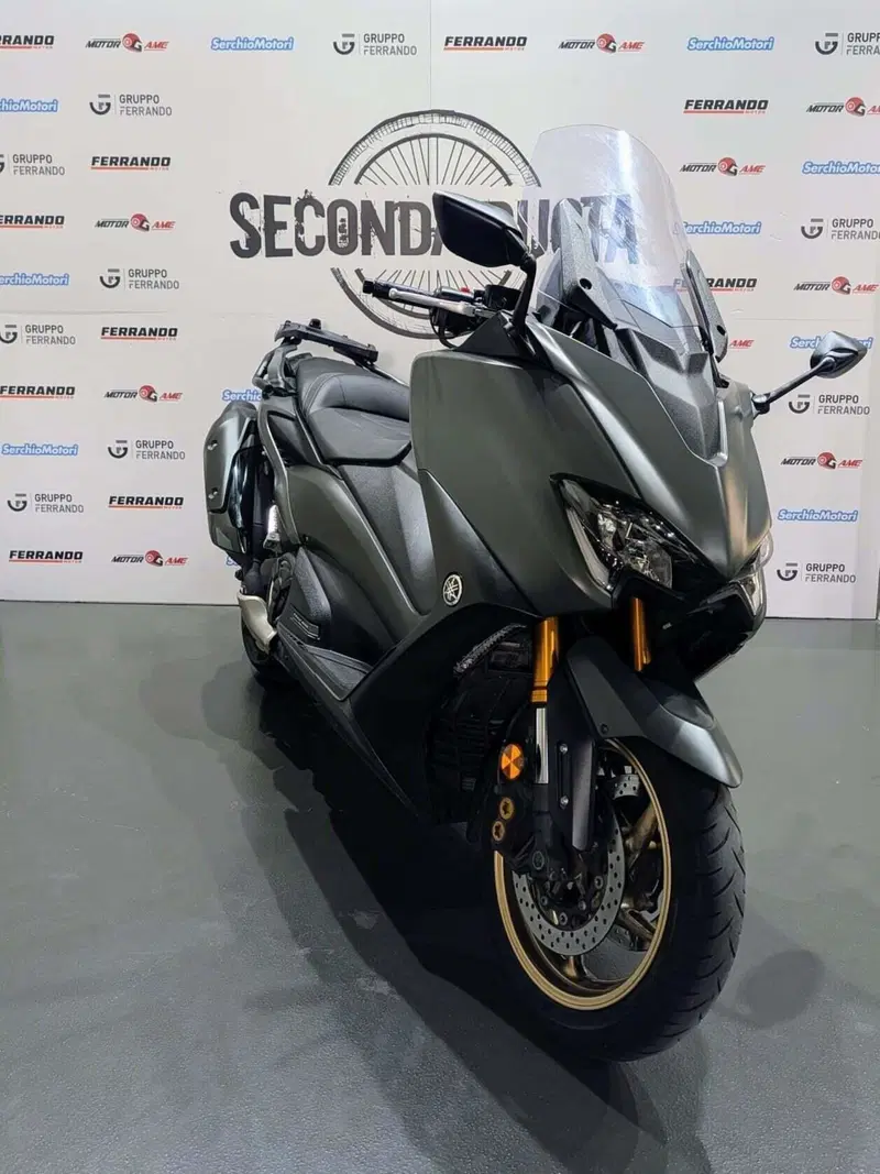 Yamaha T-Max 560 Tech Max (2020) (2)