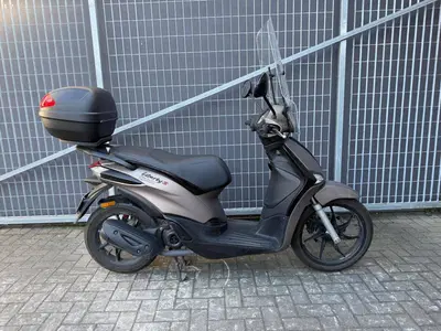 Piaggio Liberty 50 3V S (2021 - 24) usata