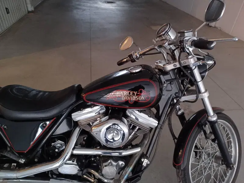Harley-Davidson LOW RIDER CUSTOM FXR C (2)